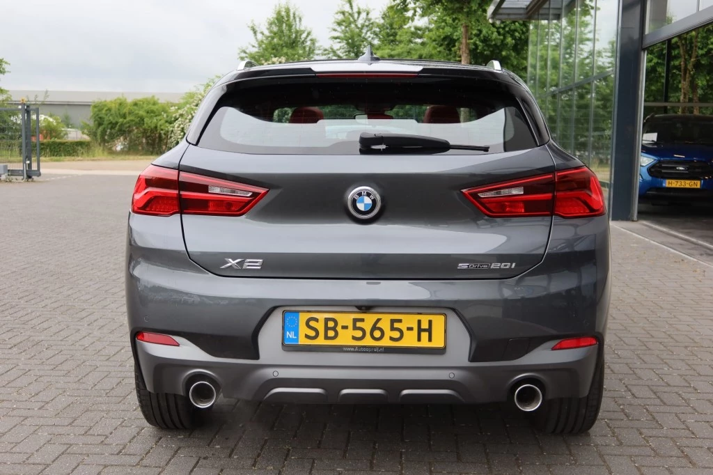 Hoofdafbeelding BMW X2