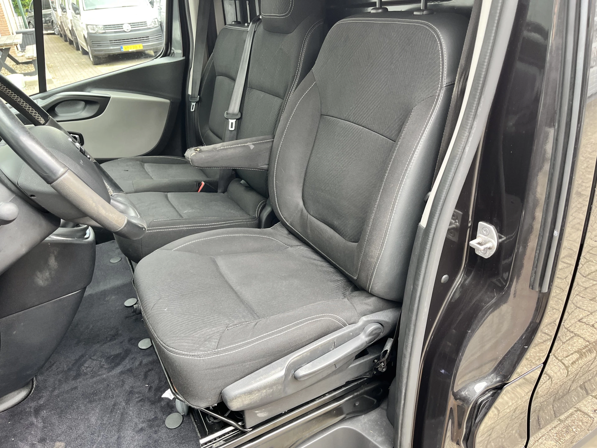 Hoofdafbeelding Nissan NV300