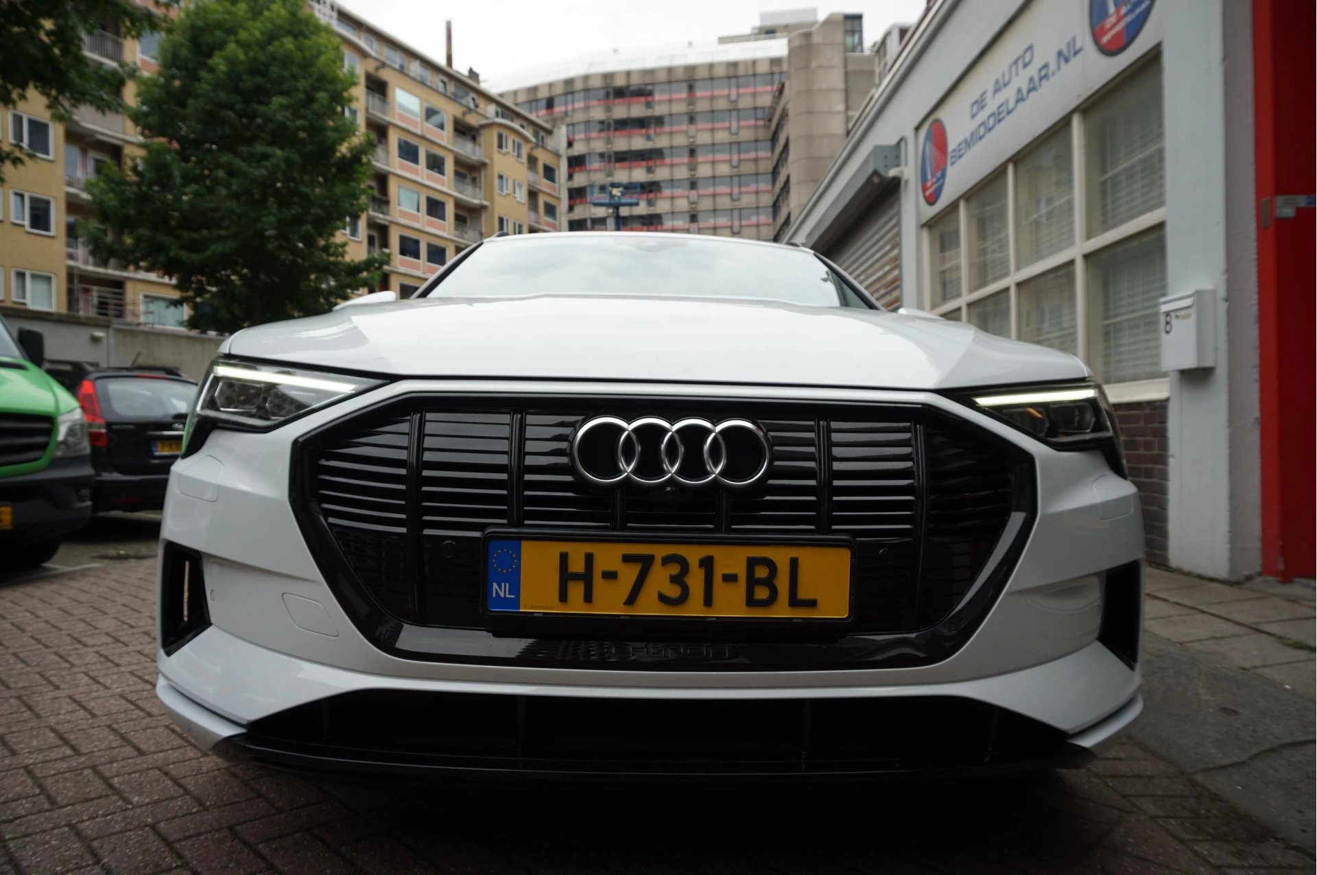 Hoofdafbeelding Audi e-tron