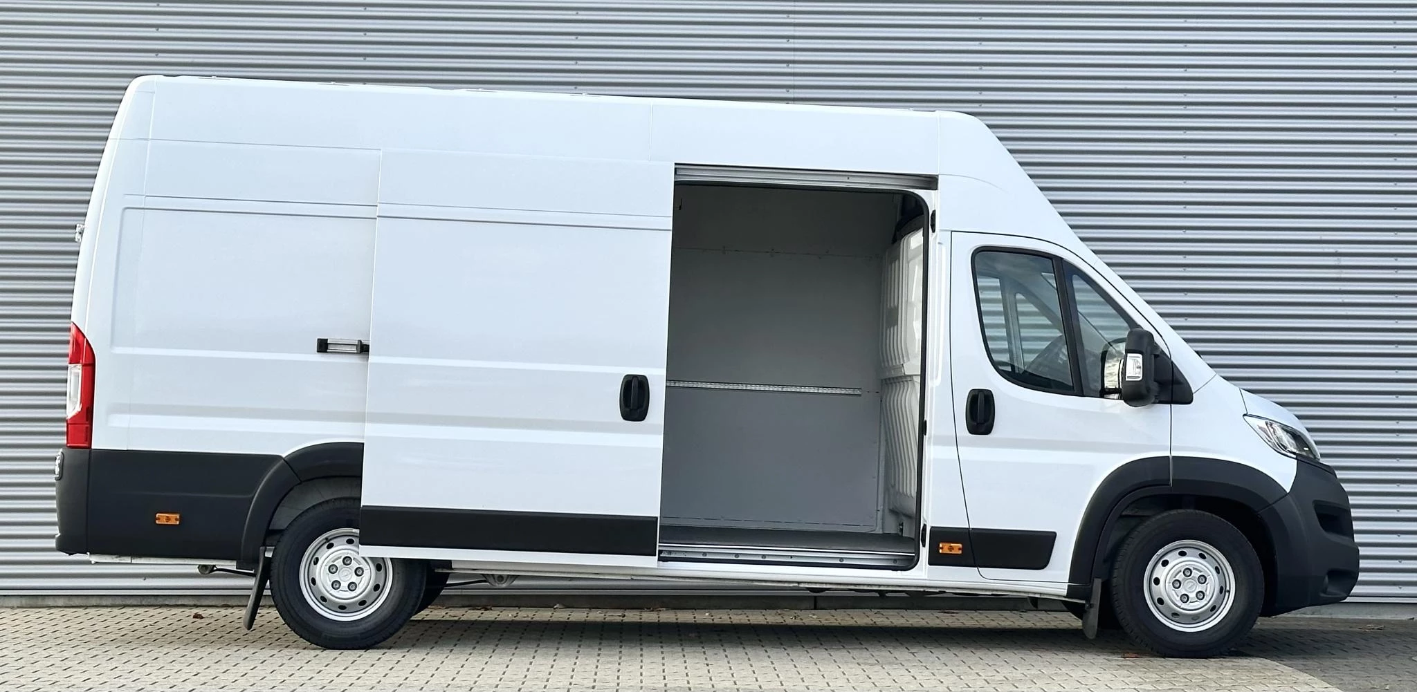 Hoofdafbeelding Opel Movano