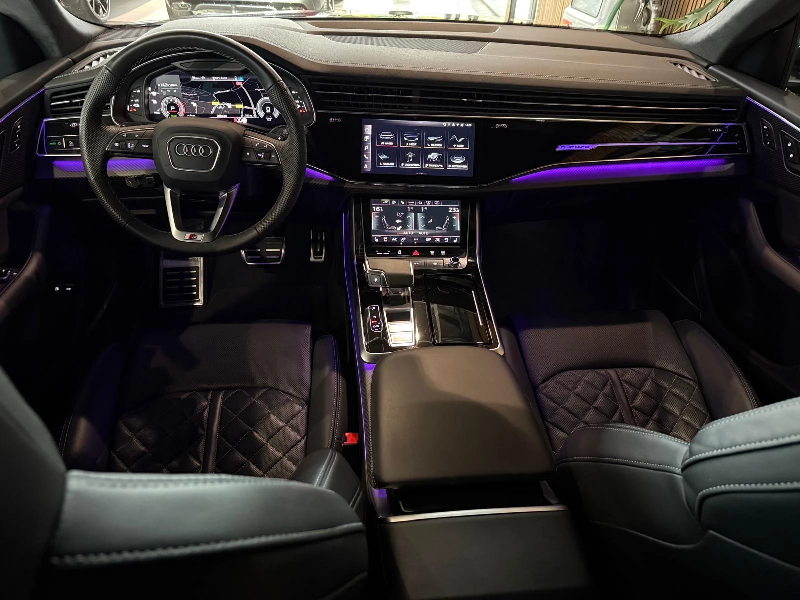 Hoofdafbeelding Audi Q8