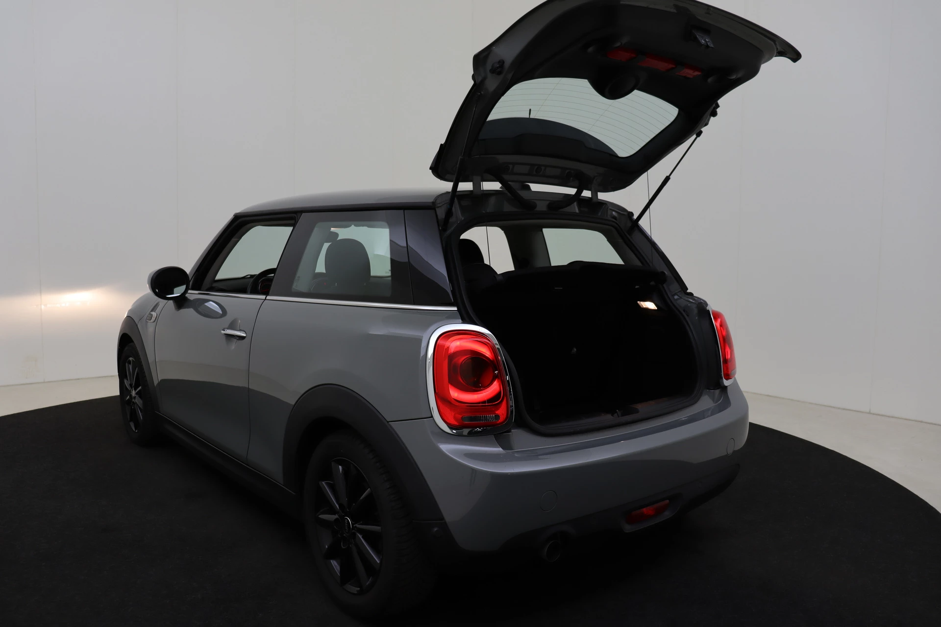 Hoofdafbeelding MINI One