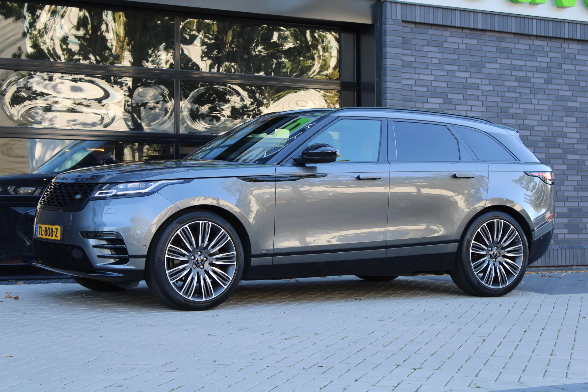 Hoofdafbeelding Land Rover Range Rover Velar