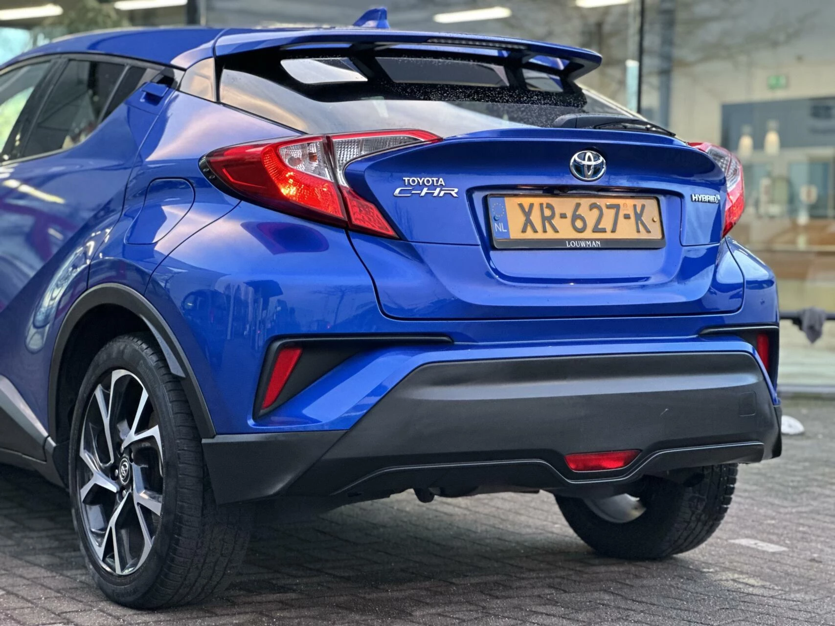 Hoofdafbeelding Toyota C-HR