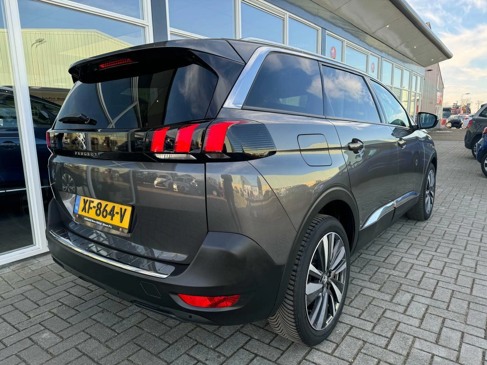 Hoofdafbeelding Peugeot 5008