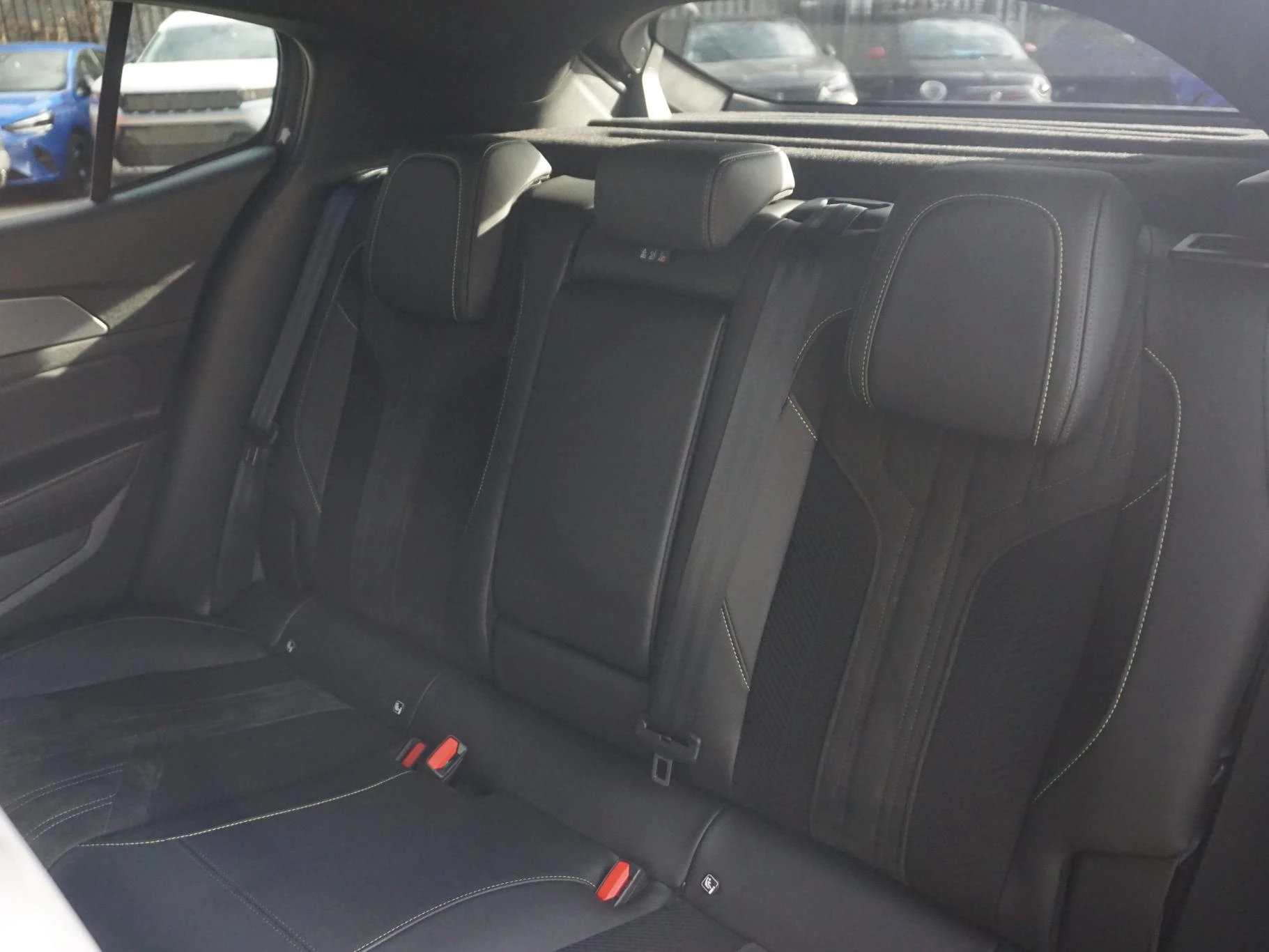 Hoofdafbeelding Peugeot 408