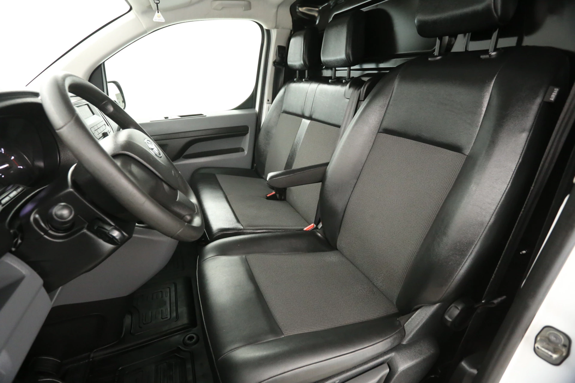 Hoofdafbeelding Toyota ProAce