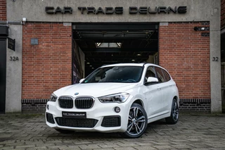 BMW X1 xDrive20i High Executive M-Sport Pano / HUD / Trekhaak