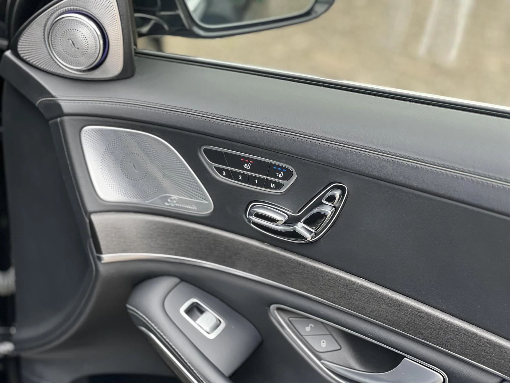 Hoofdafbeelding Mercedes-Benz S-Klasse