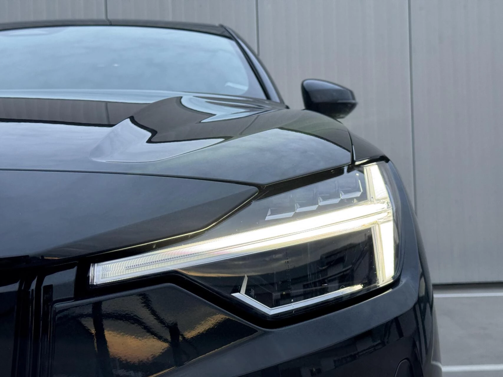 Hoofdafbeelding Polestar 2