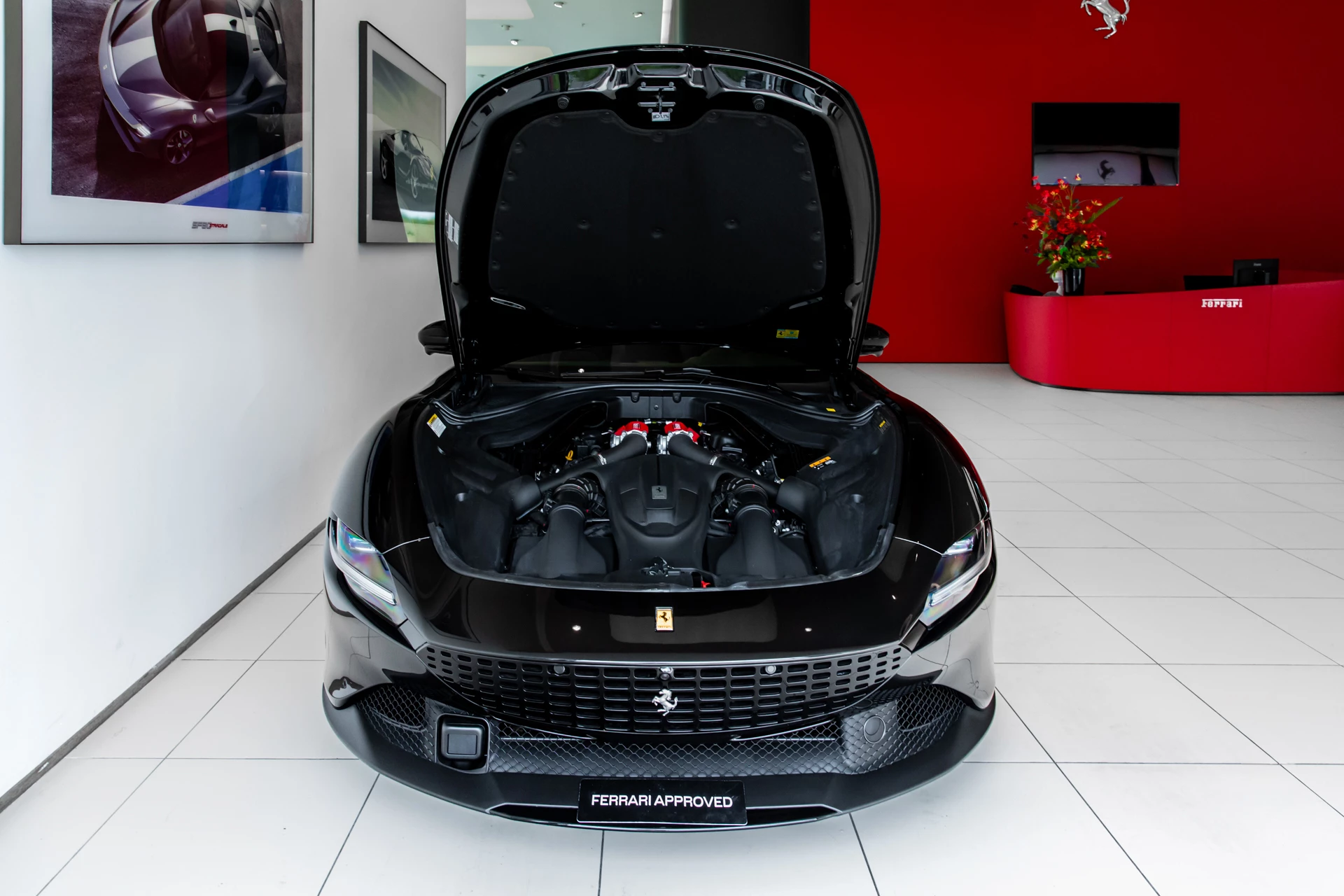 Hoofdafbeelding Ferrari Roma