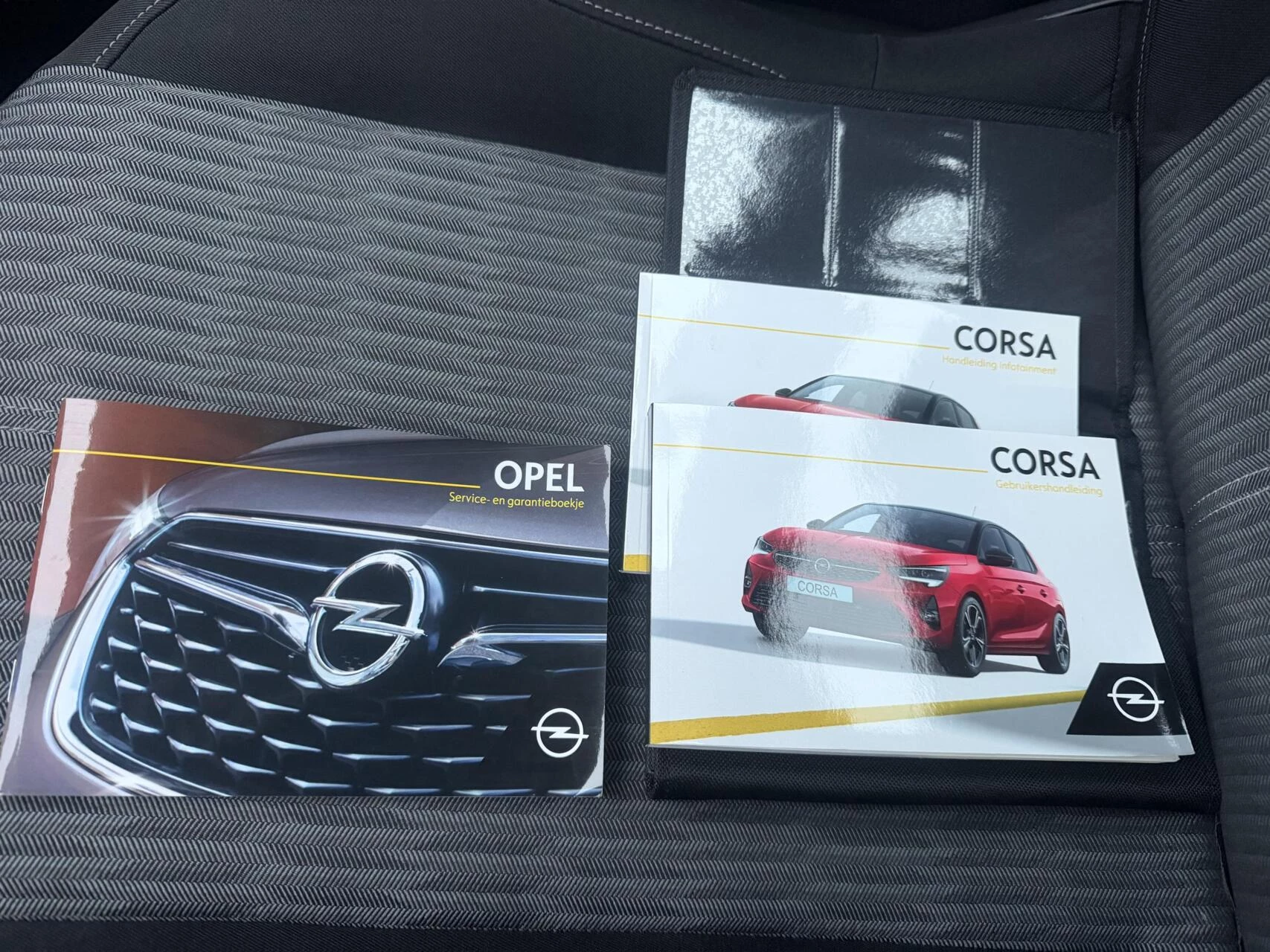 Hoofdafbeelding Opel Corsa