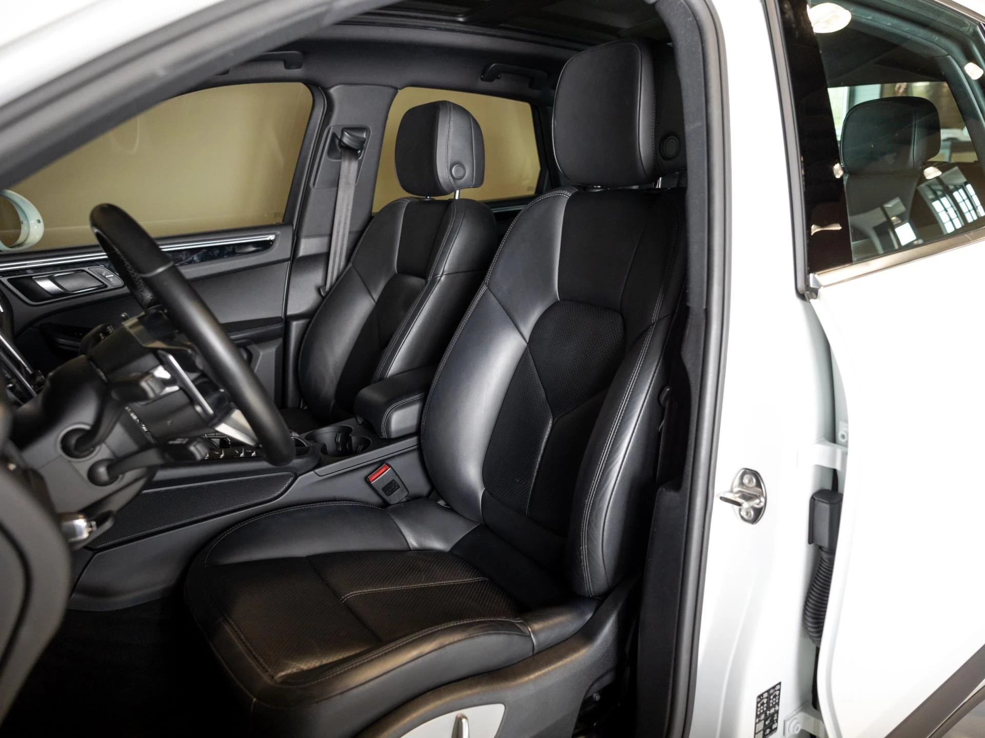 Hoofdafbeelding Porsche Macan