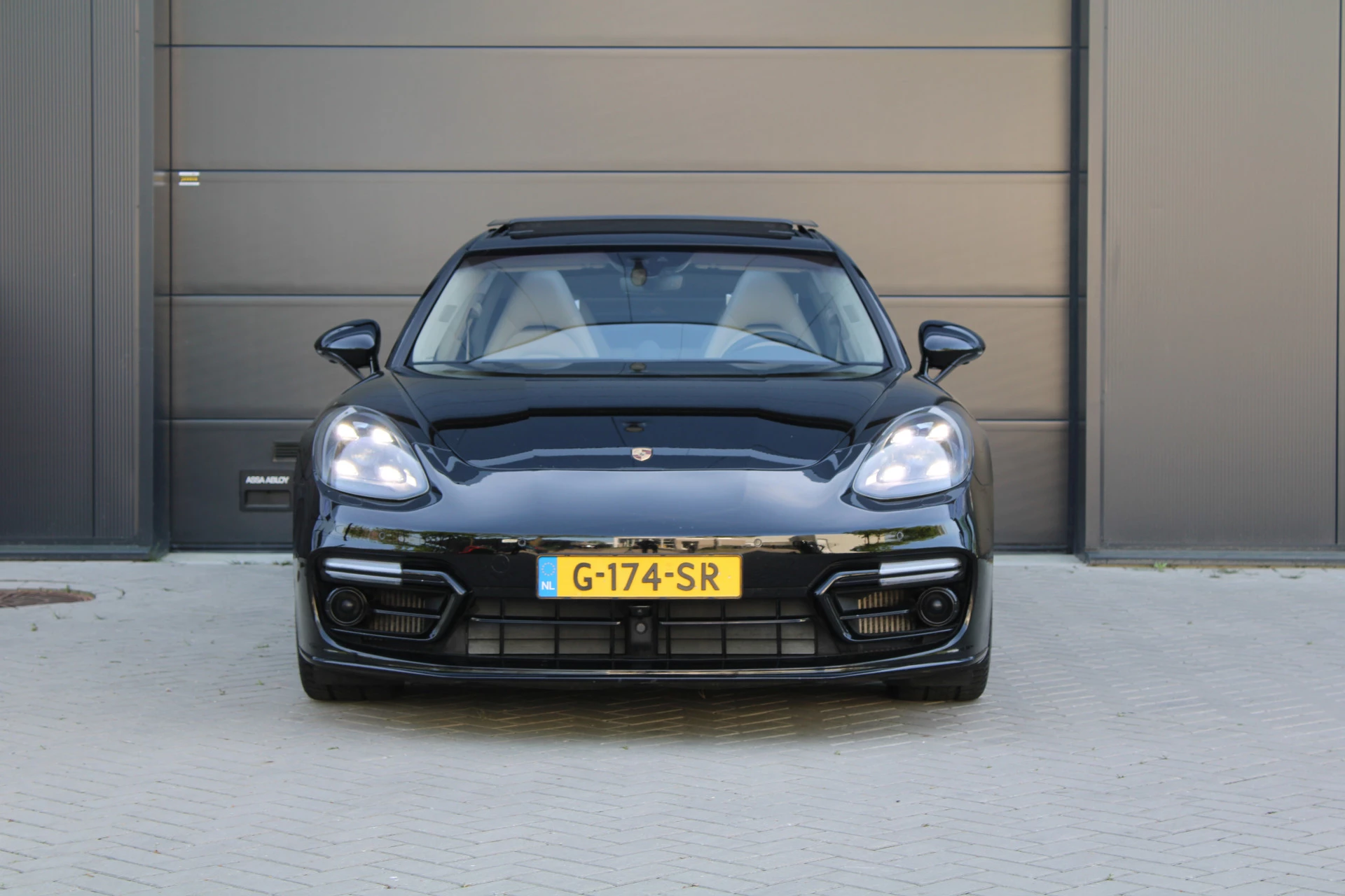 Hoofdafbeelding Porsche Panamera