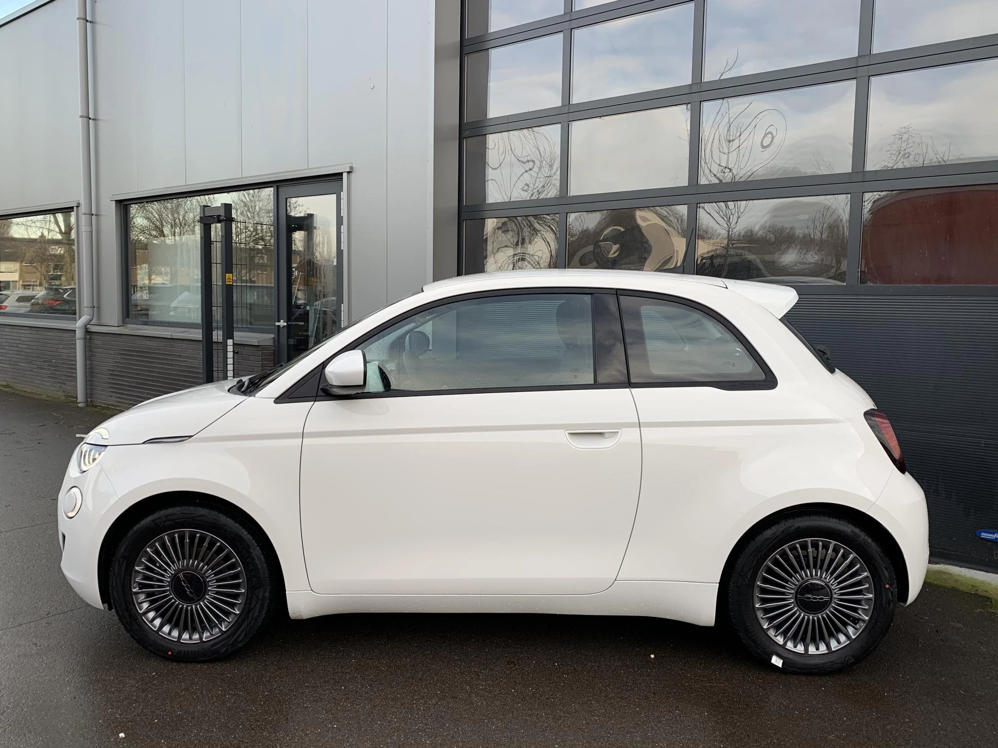 Hoofdafbeelding Fiat 500e