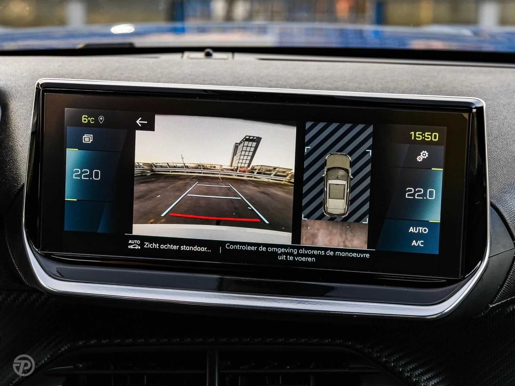 Hoofdafbeelding Peugeot e-2008