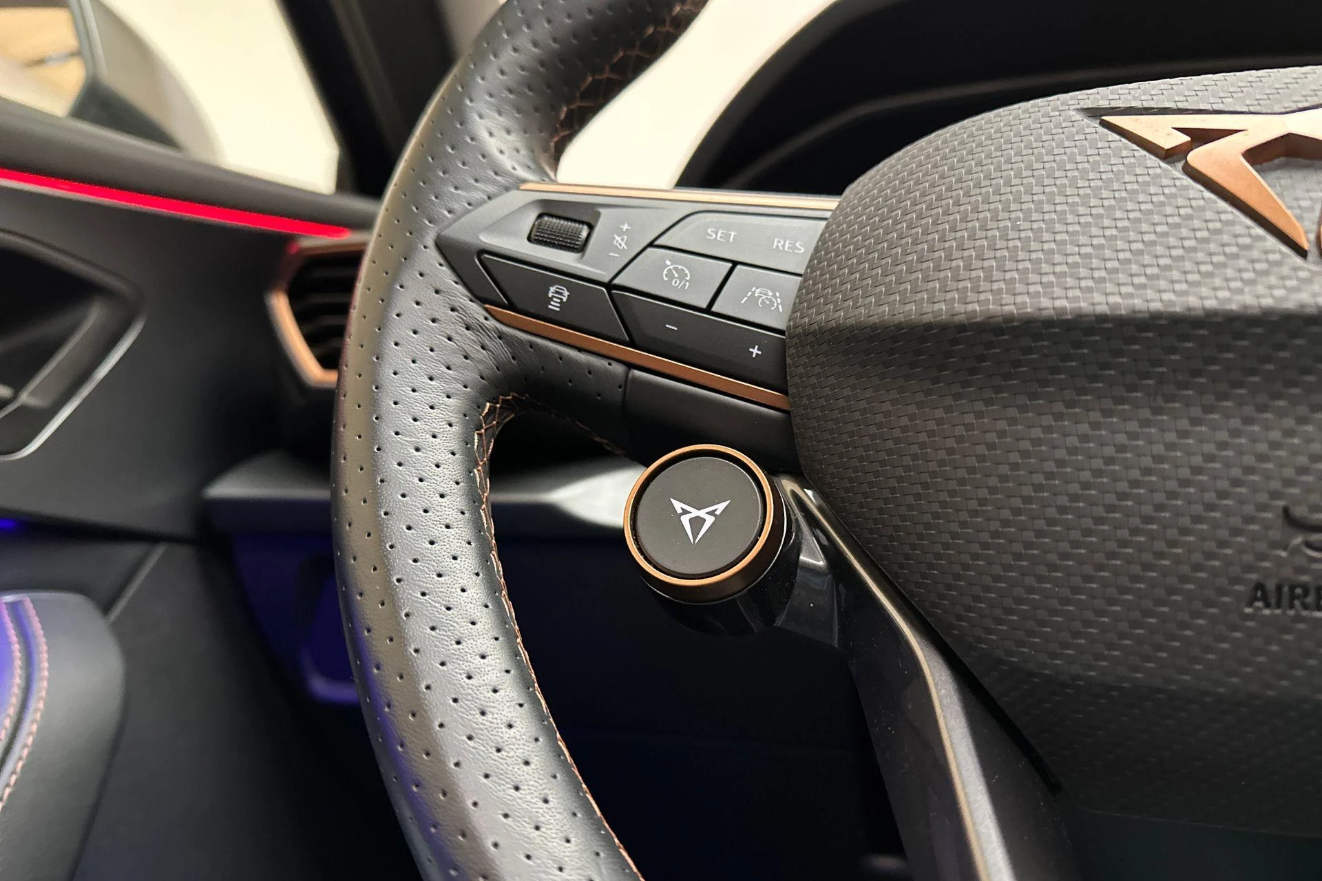 Hoofdafbeelding CUPRA Formentor