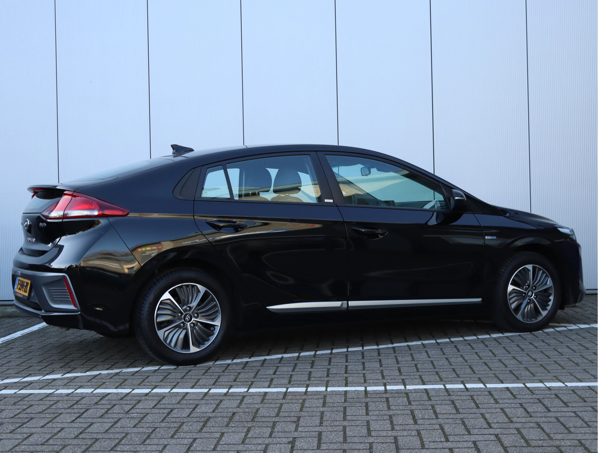 Hoofdafbeelding Hyundai IONIQ