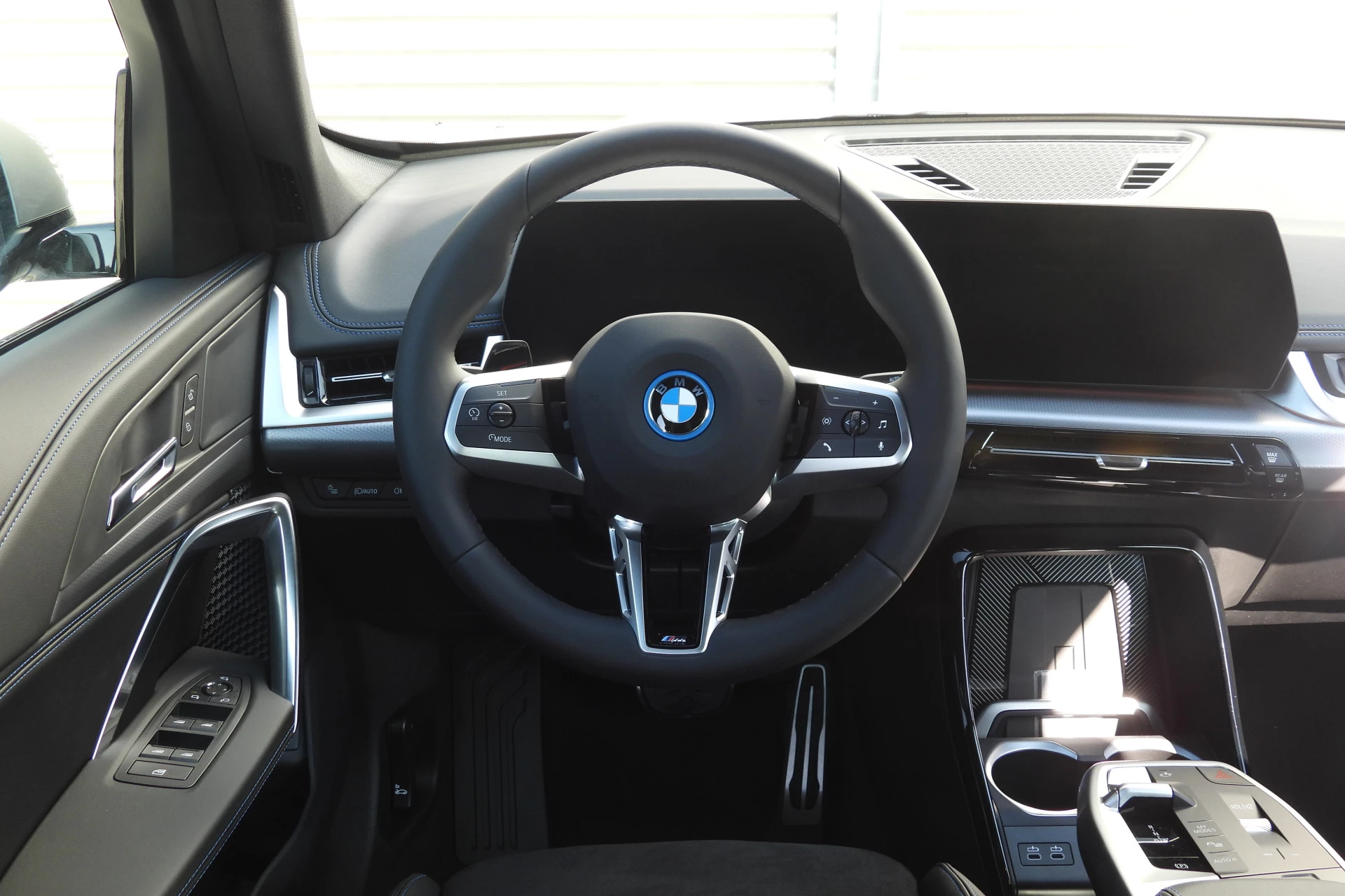 Hoofdafbeelding BMW iX1