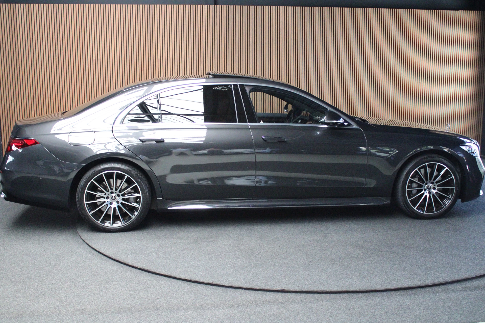 Hoofdafbeelding Mercedes-Benz S-Klasse