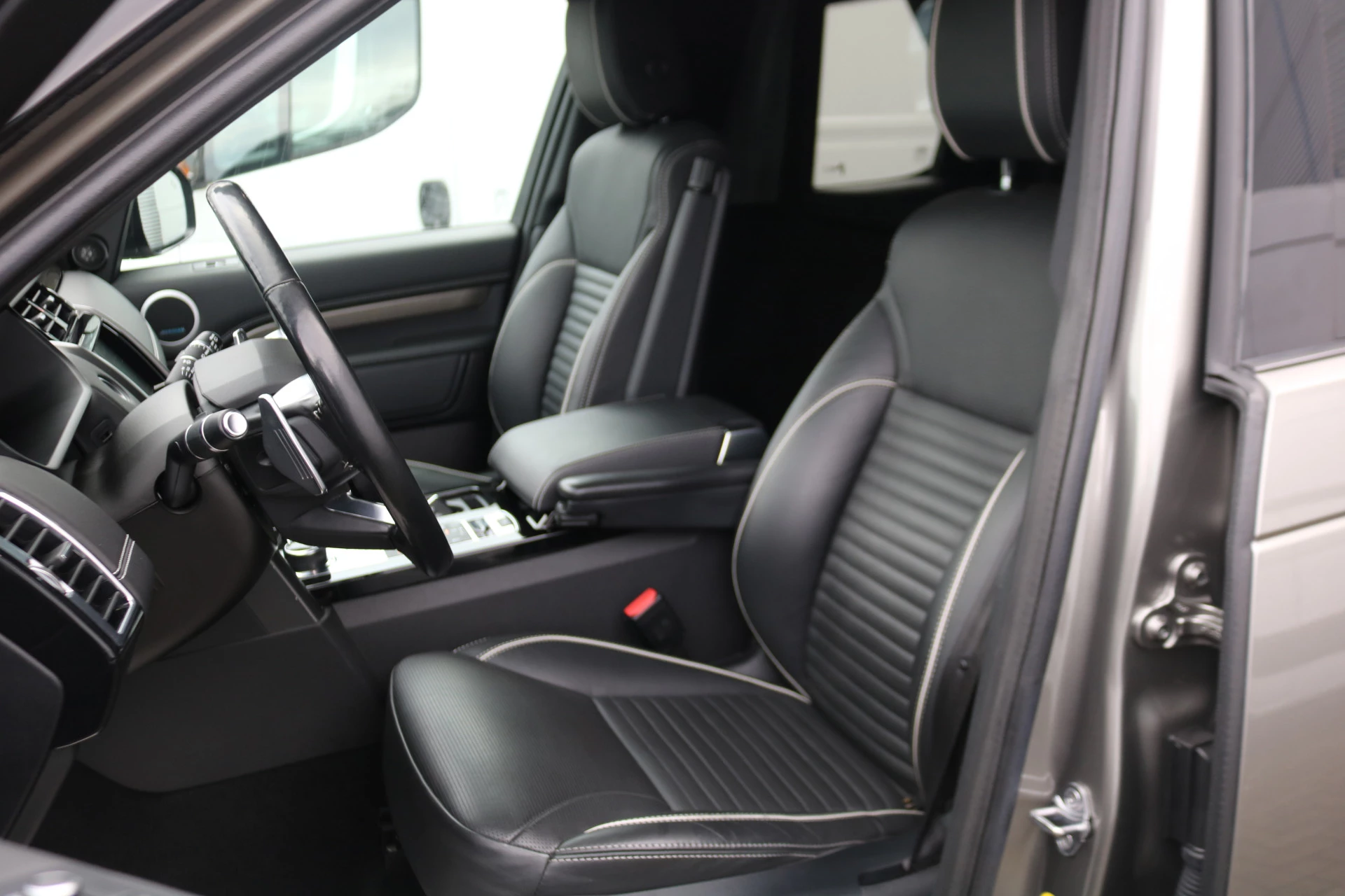 Hoofdafbeelding Land Rover Discovery