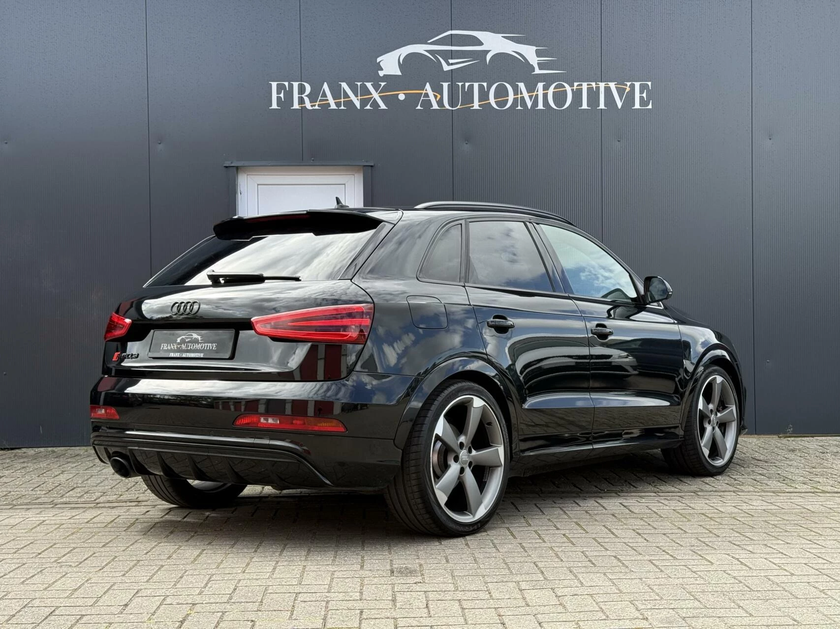 Hoofdafbeelding Audi RSQ3