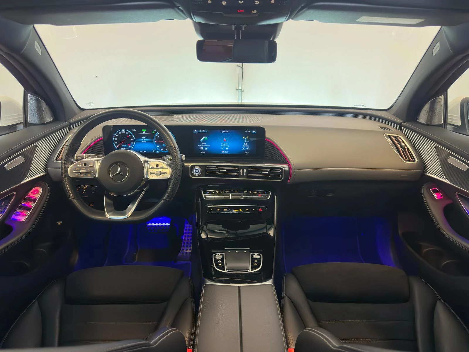 Hoofdafbeelding Mercedes-Benz EQC