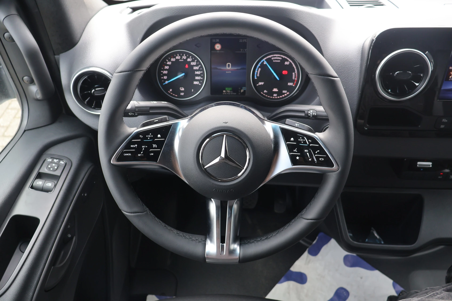 Hoofdafbeelding Mercedes-Benz eSprinter