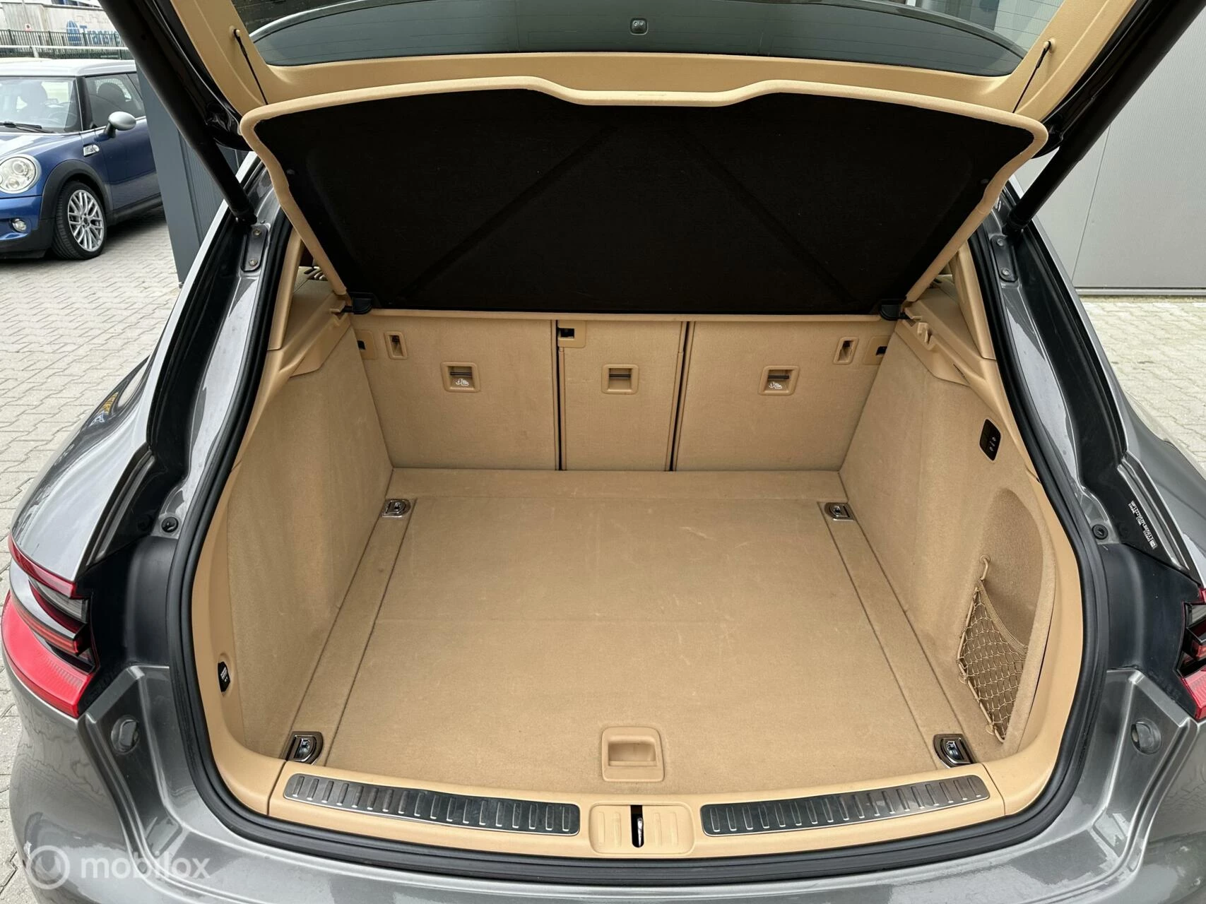 Hoofdafbeelding Porsche Macan