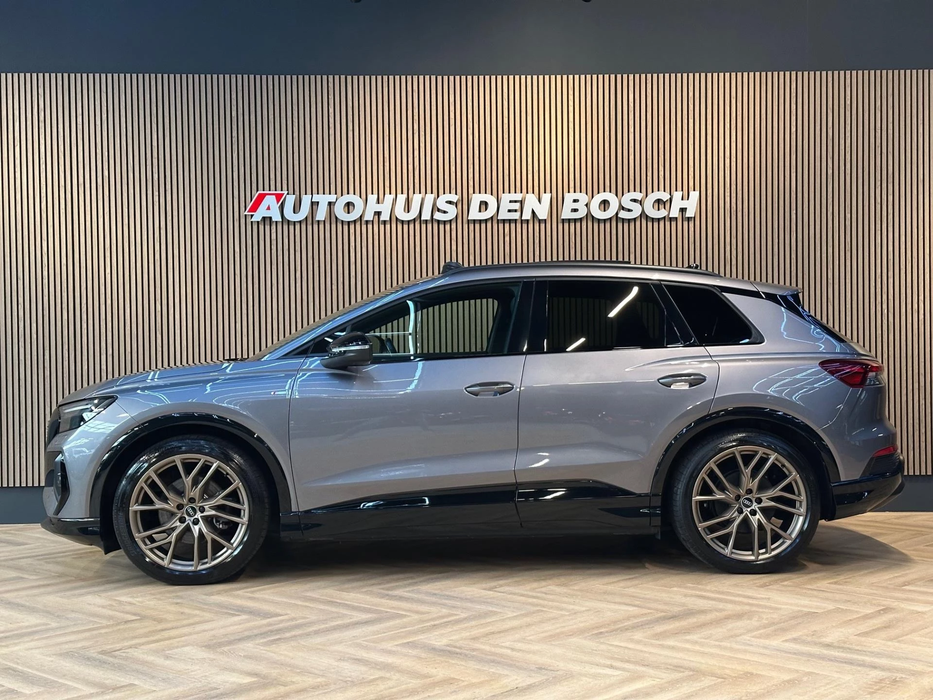 Hoofdafbeelding Audi Q4 e-tron