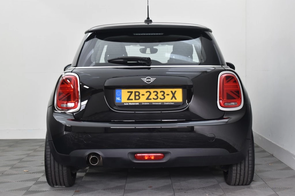 Hoofdafbeelding MINI One