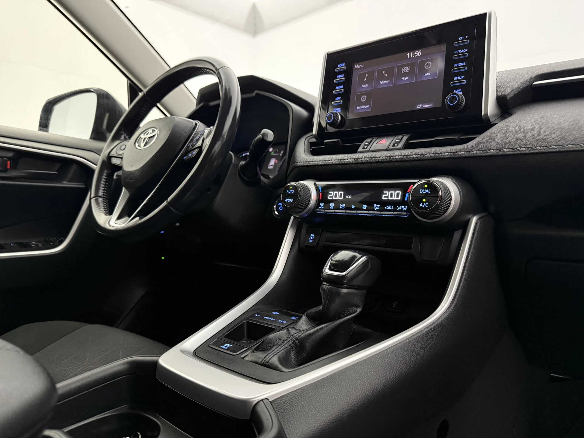 Hoofdafbeelding Toyota RAV4