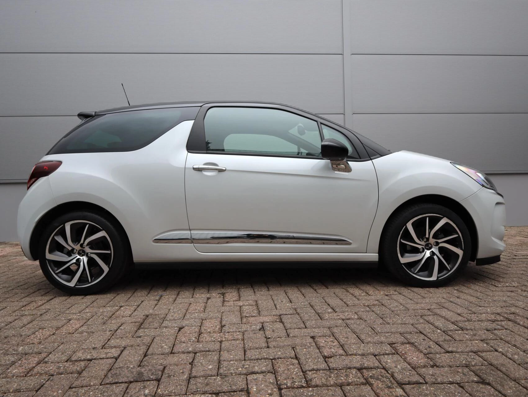 Hoofdafbeelding DS DS 3