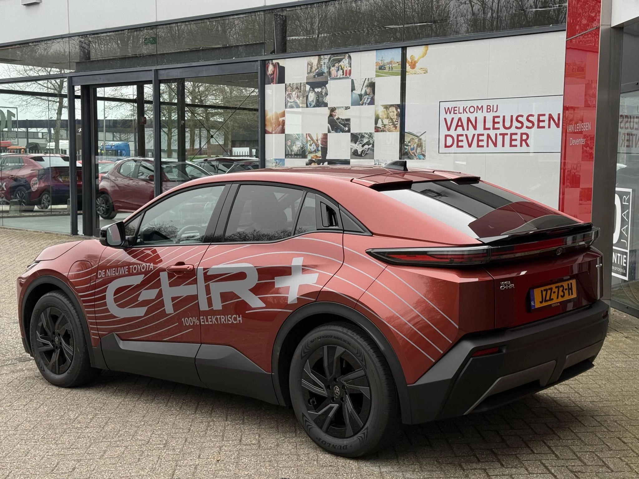 Hoofdafbeelding Toyota C-HR+