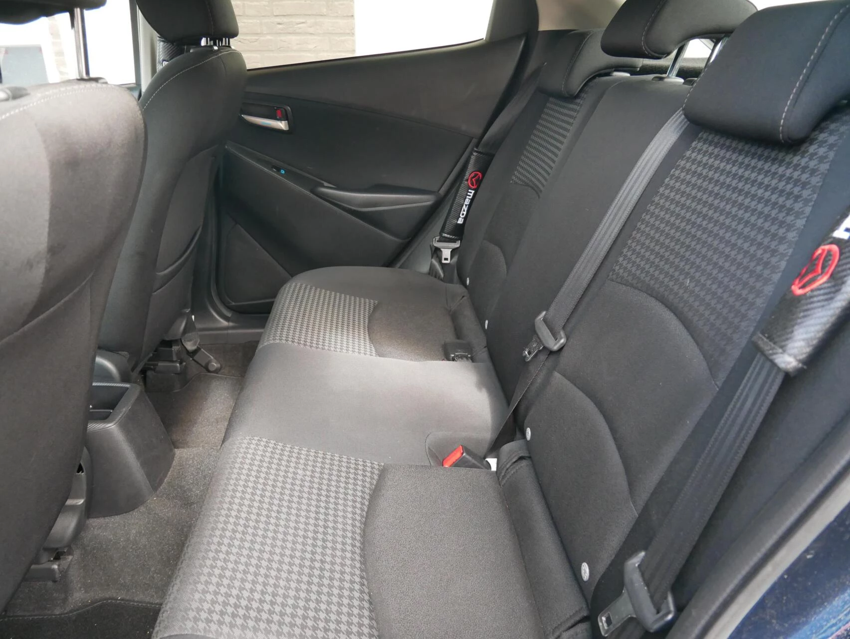 Hoofdafbeelding Mazda 2