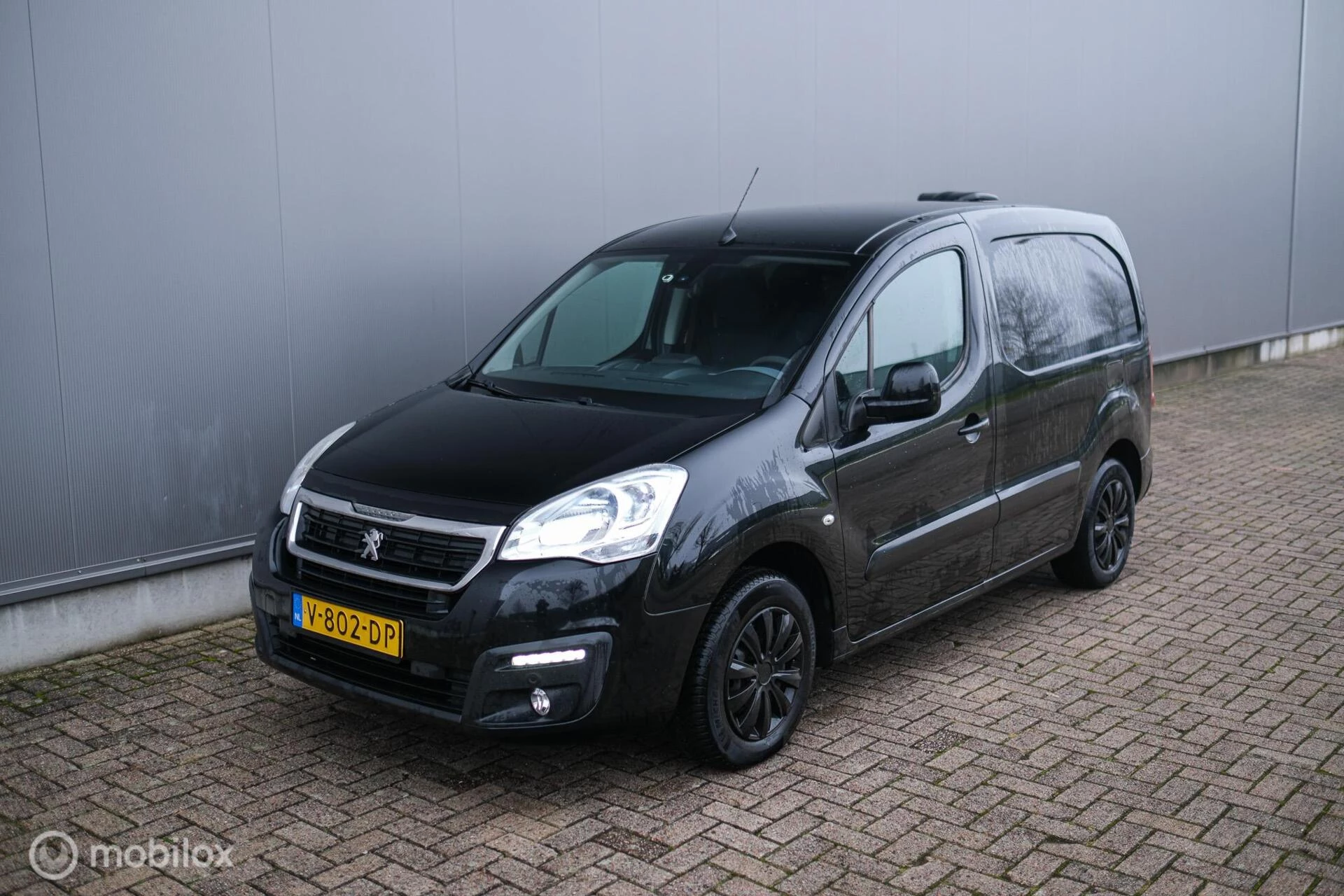 Hoofdafbeelding Peugeot Partner