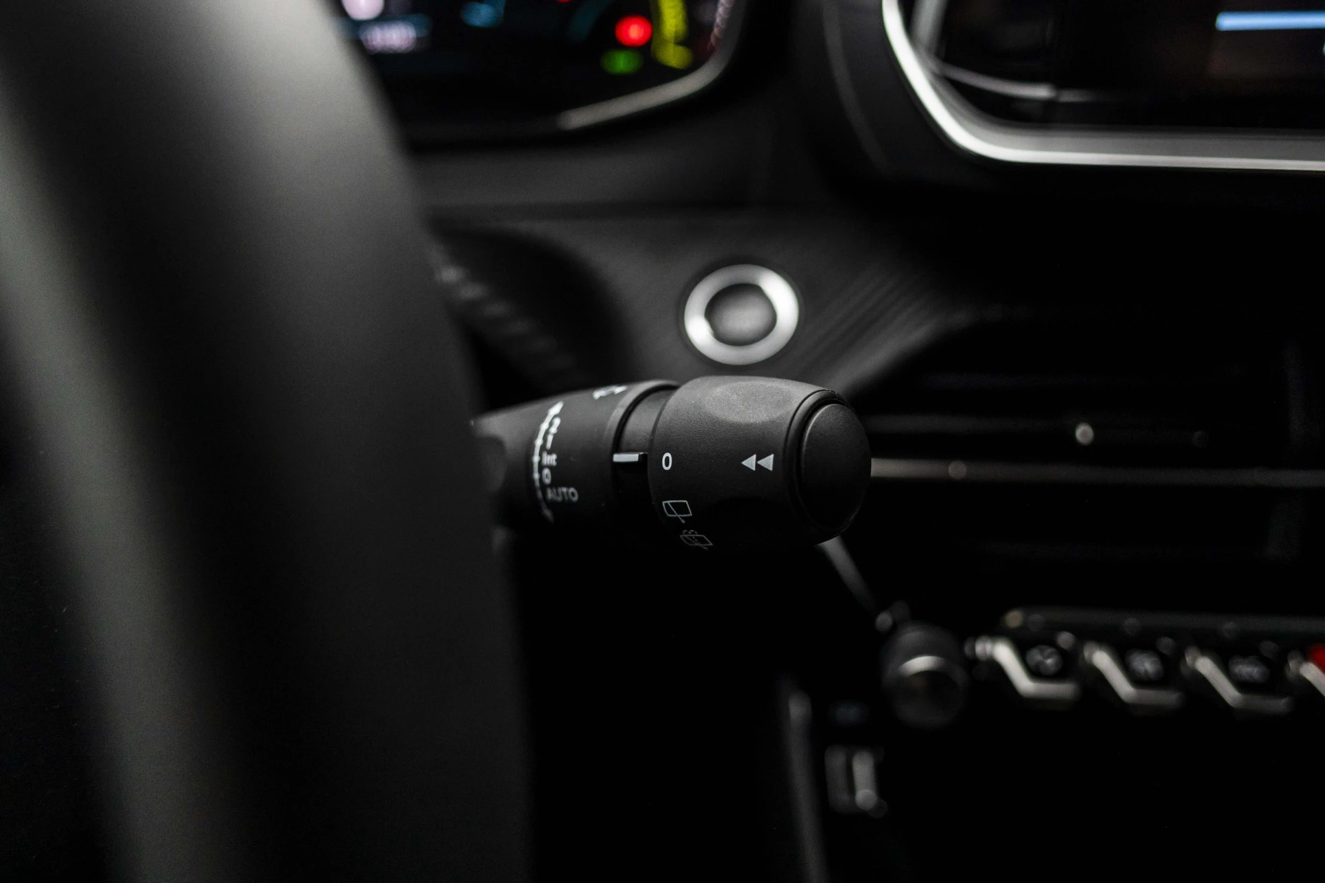 Hoofdafbeelding Peugeot e-208