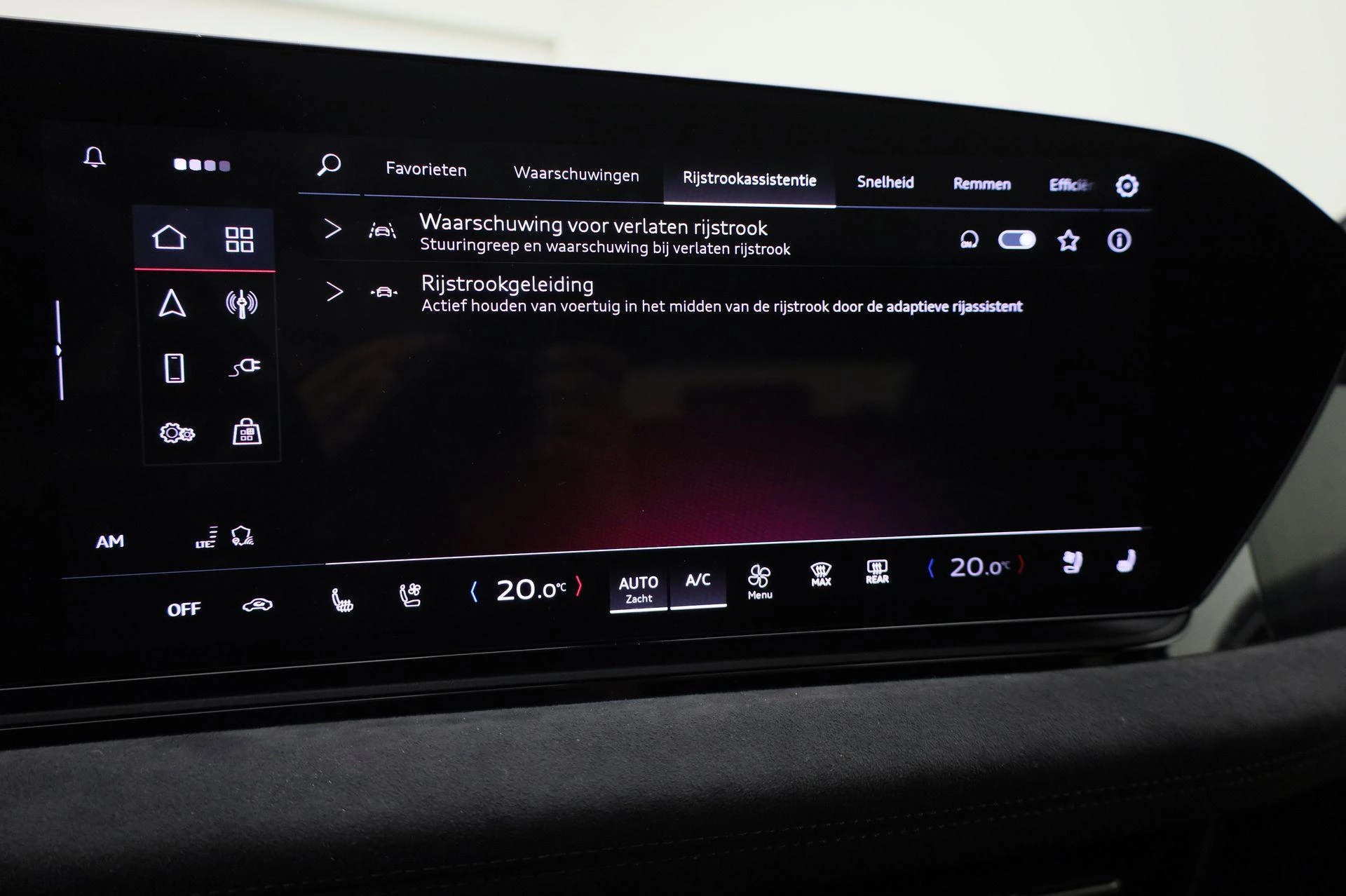 Hoofdafbeelding Audi A6 Avant e-tron