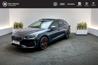 Hoofdafbeelding CUPRA Leon Sportstourer CUPRA Leon Sportstourer 1.4 245pk DSG e-Hybrid VZ Performance | SoH 98% | Panoramadak, Memorystoel, Elektr. Achterklep |