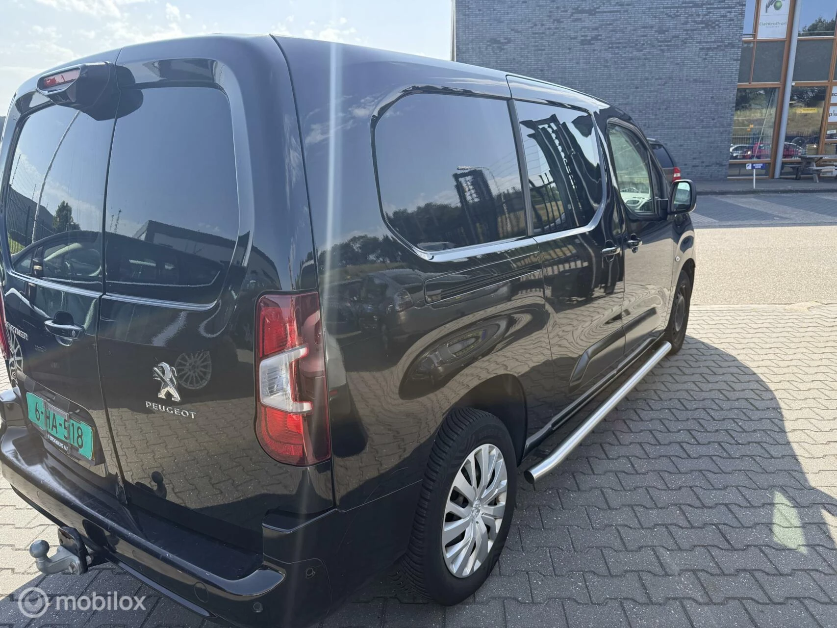 Hoofdafbeelding Peugeot Partner