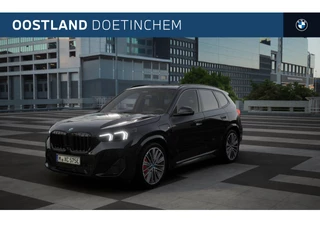 BMW X1 xDrive25e High Executive M Sport Automaat / Panoramadak / Trekhaak / Sportstoelen / M Adaptief onderstel / Adaptieve LED / Parking Assistant Plus / Comfort Access / Head-Up