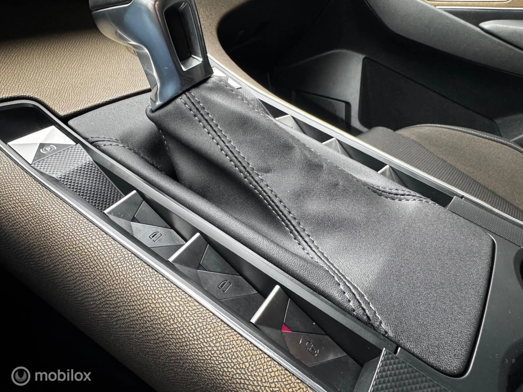 Hoofdafbeelding DS DS 7