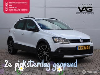 Volkswagen Polo 1.2 TSI Cross PDC Trekhaak Clima Cruise Stoelverwarming