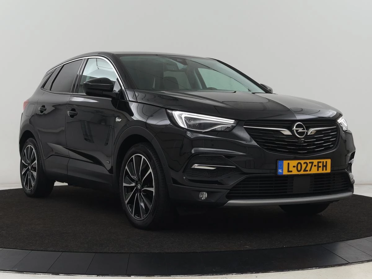 Hoofdafbeelding Opel Grandland X