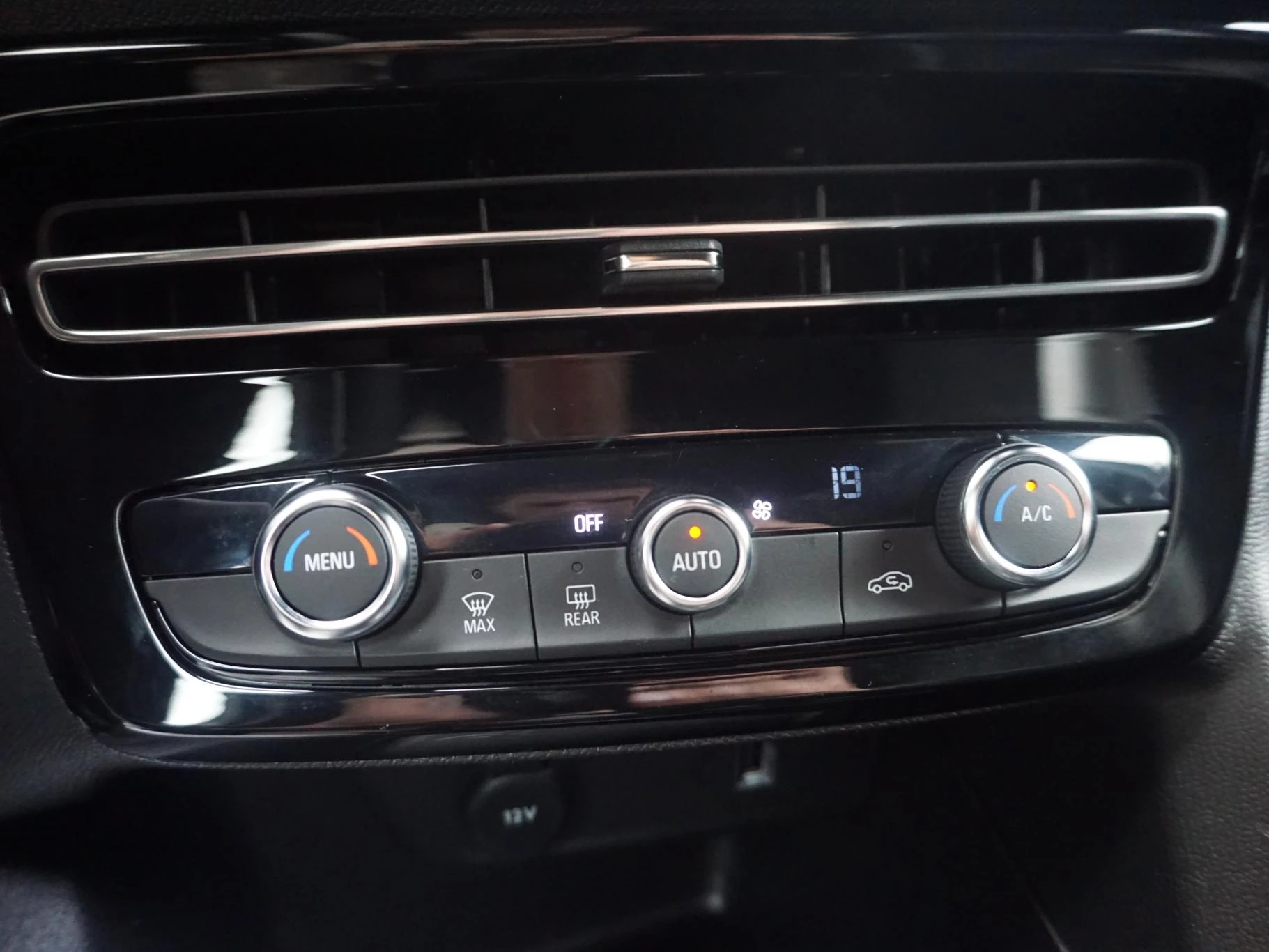 Hoofdafbeelding Opel Mokka-e