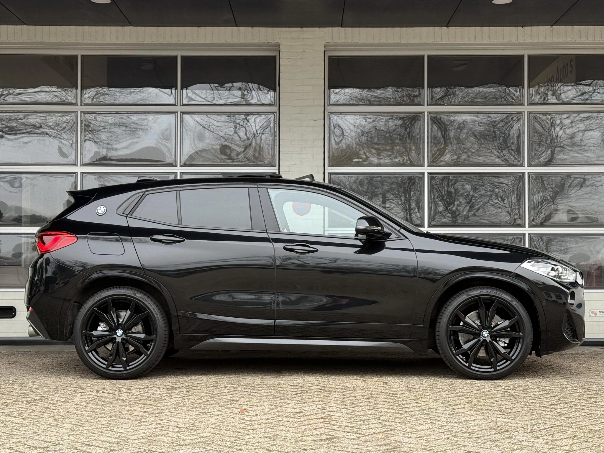 Hoofdafbeelding BMW X2