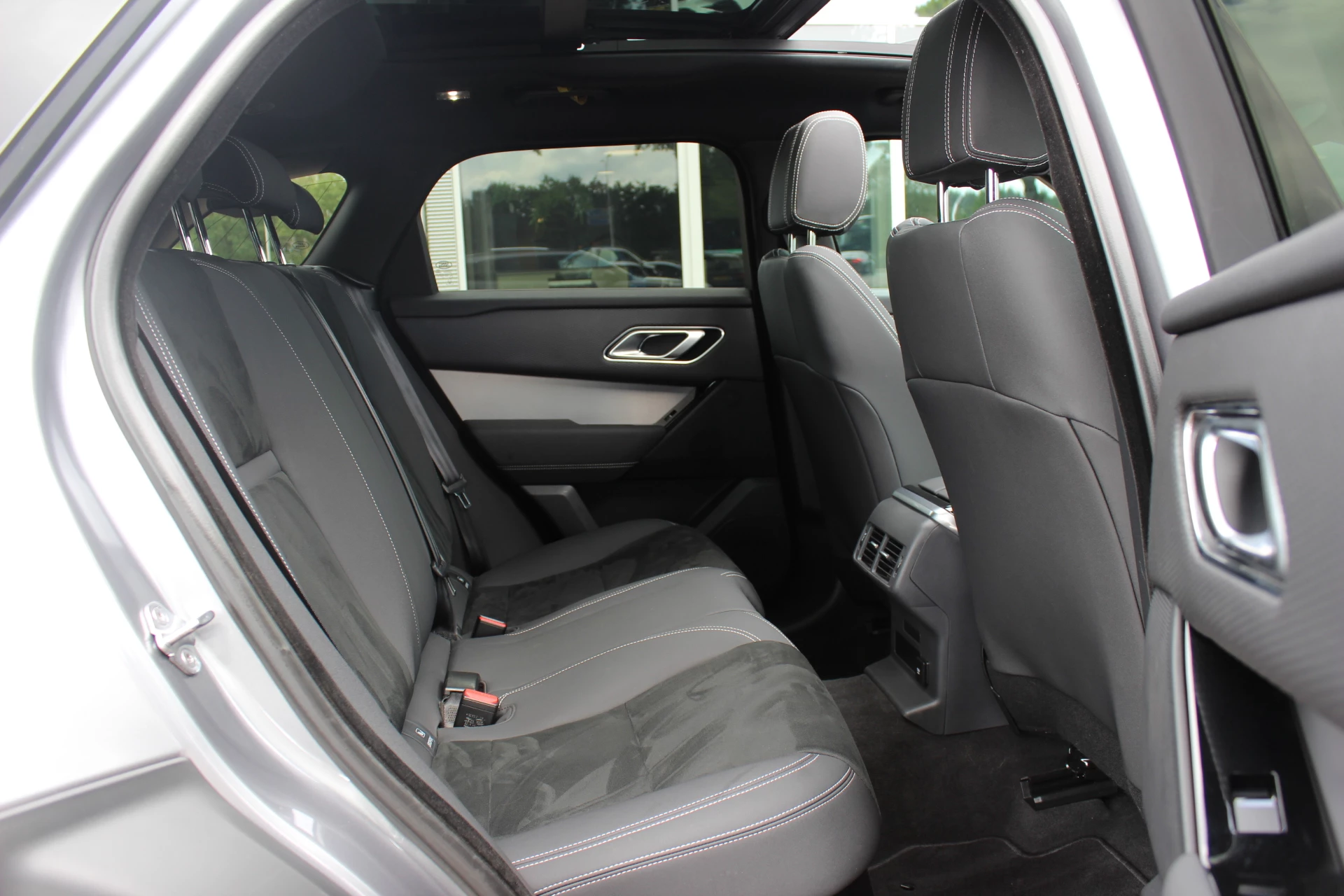 Hoofdafbeelding Land Rover Range Rover Velar