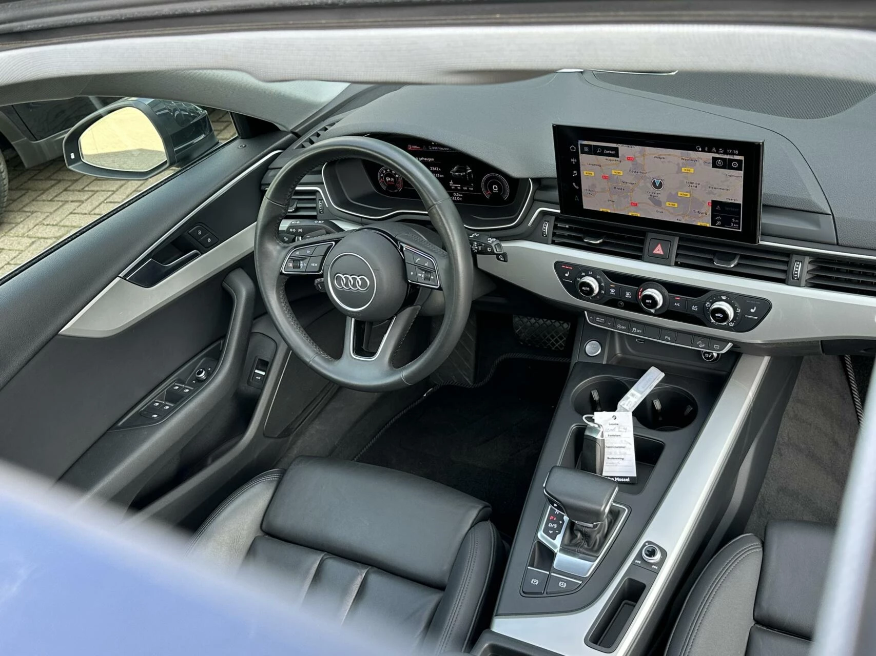 Hoofdafbeelding Audi A4