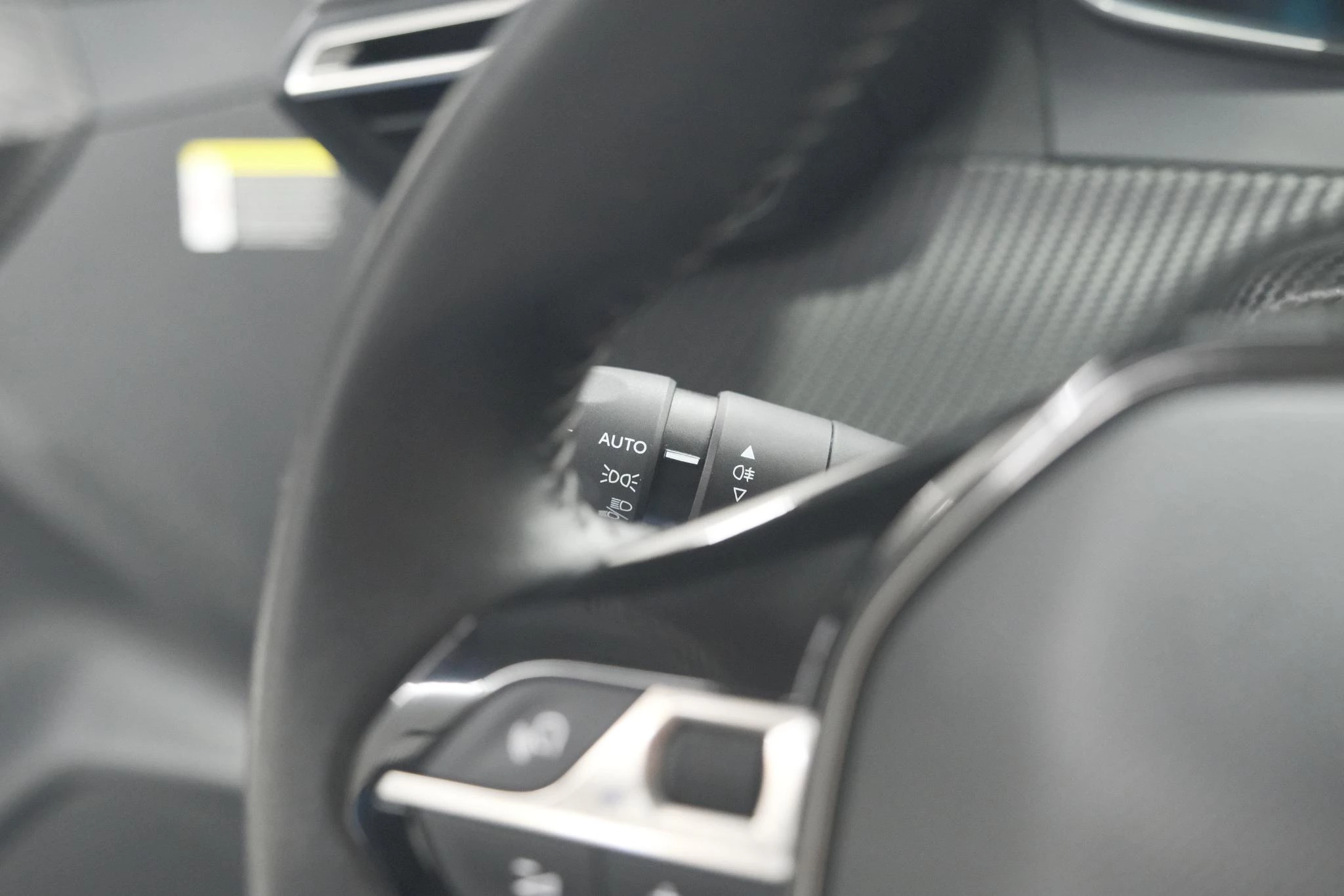 Hoofdafbeelding Peugeot e-208