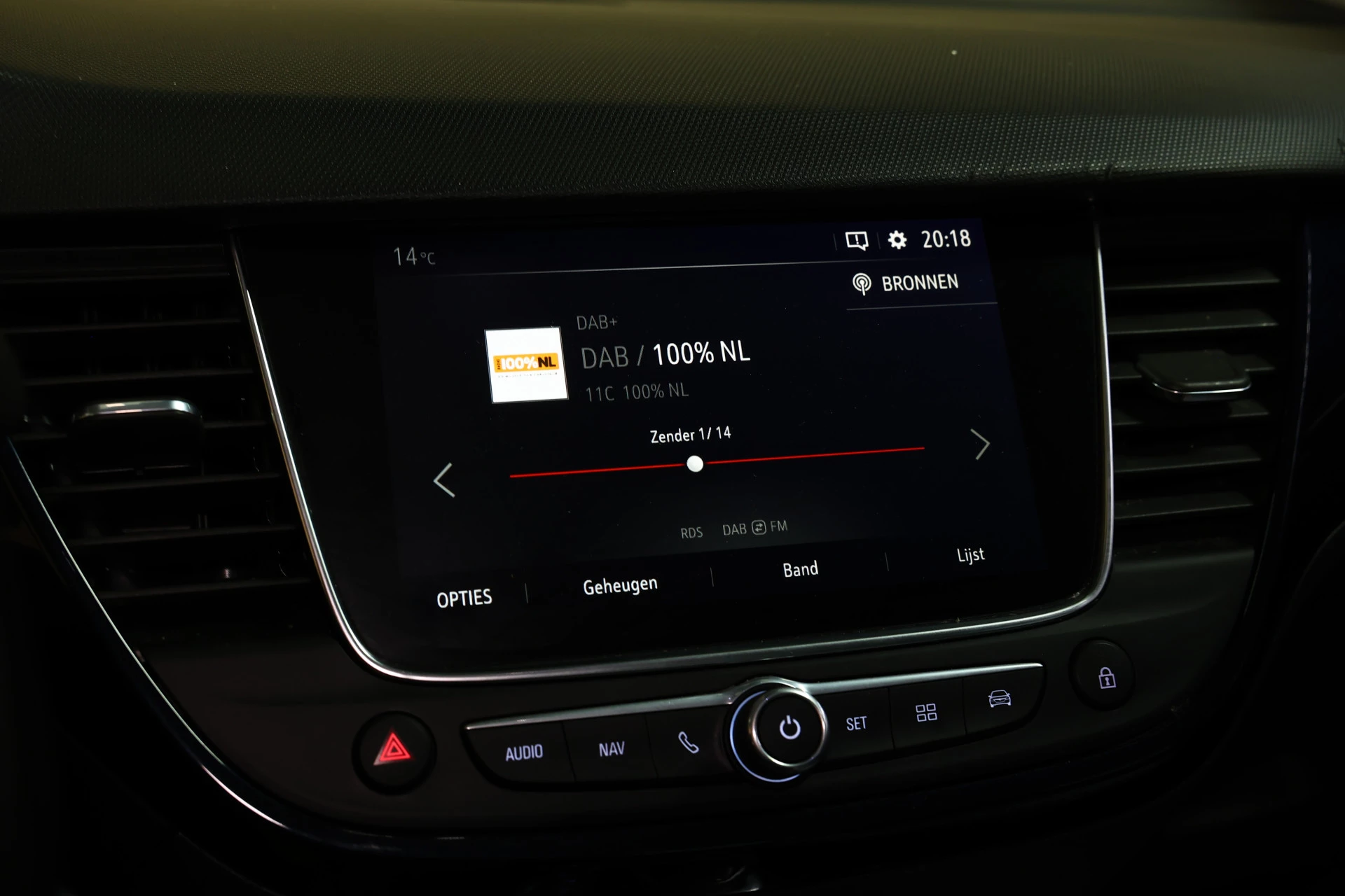 Hoofdafbeelding Opel Crossland X